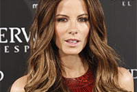 Kate-beckinsale-time-for-a-hair-intervention-side
